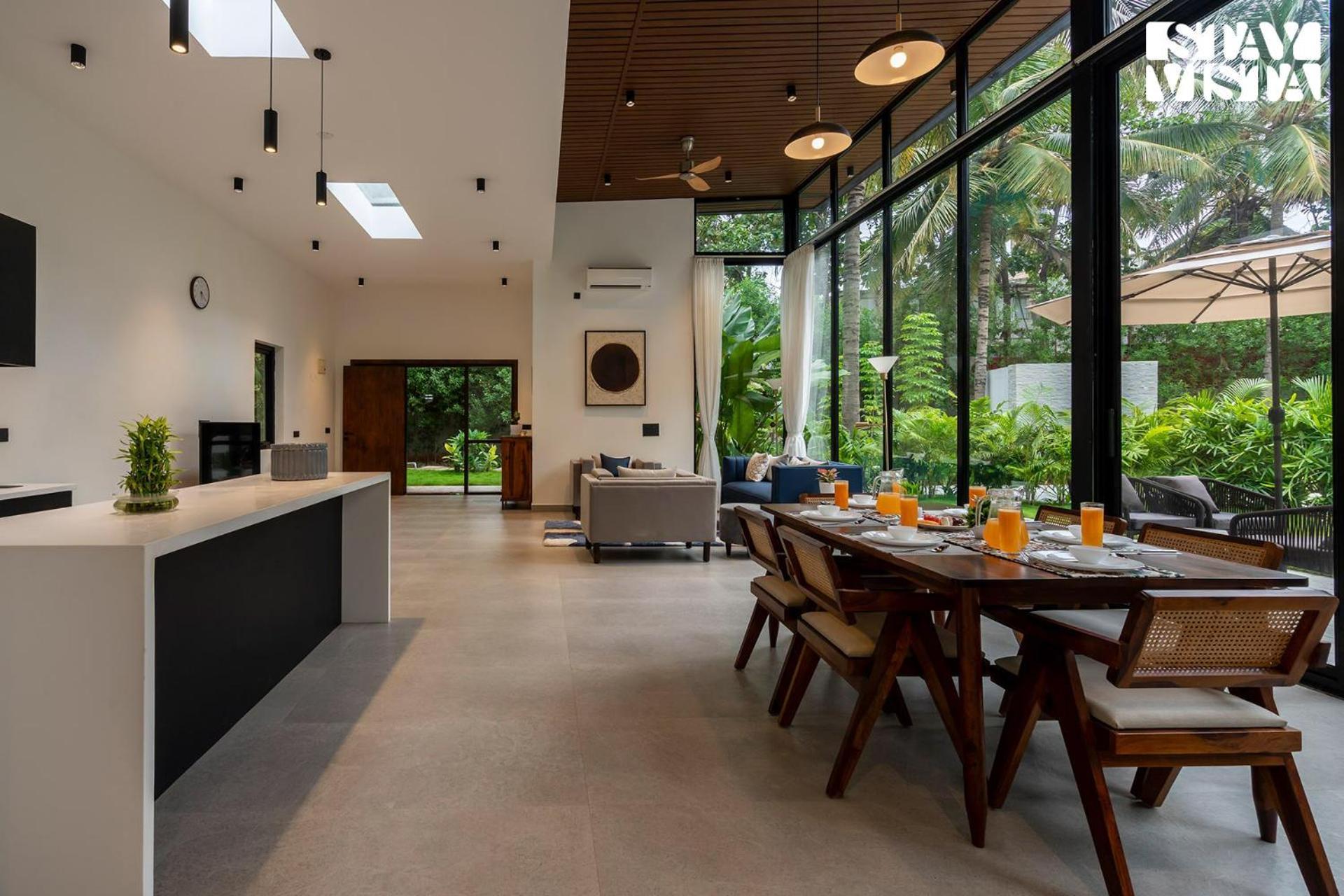 Stayvista At M Villa With Breakfast Included Бангалор Екстериор снимка