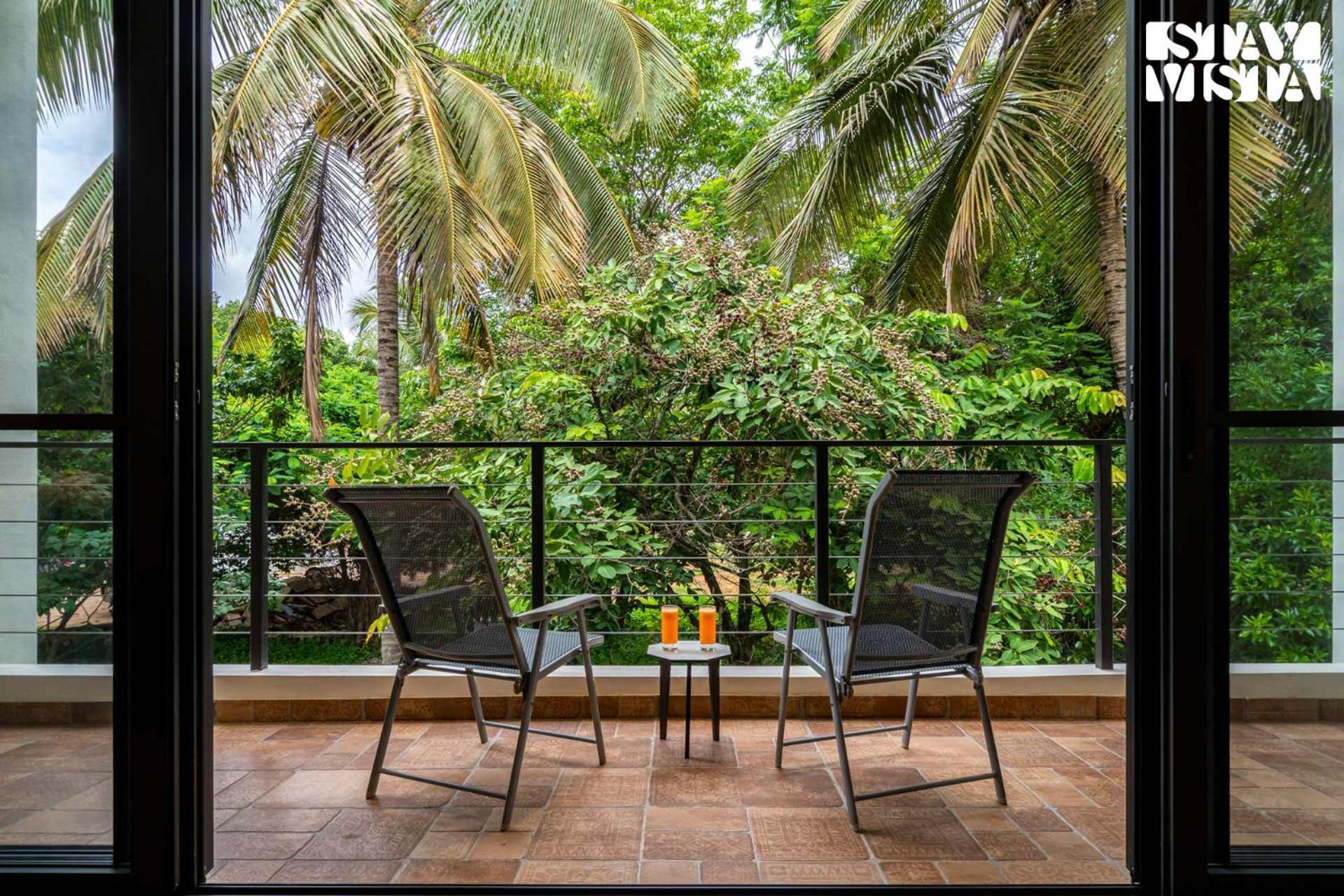 Stayvista At M Villa With Breakfast Included Бангалор Екстериор снимка